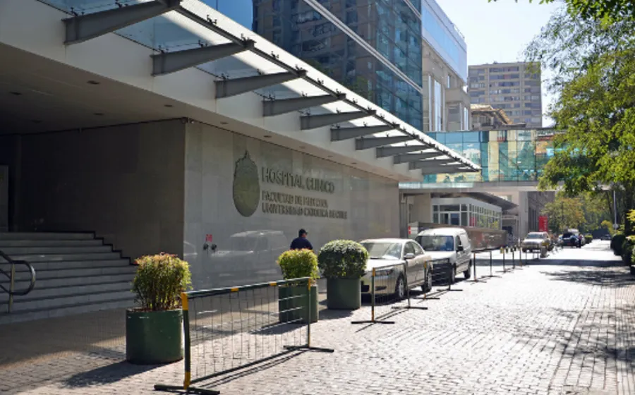 Hospital Clínico UC Christus, de la Facultad de Medicina de la Universidad Católica